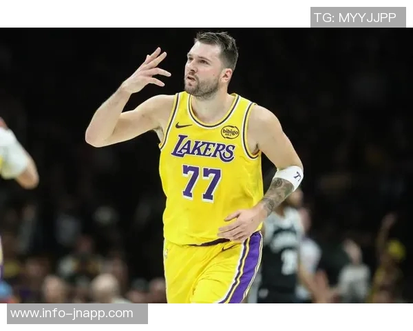 湖记：詹姆斯本赛季球权使用率创生涯新低东契奇则迎来使用率新高